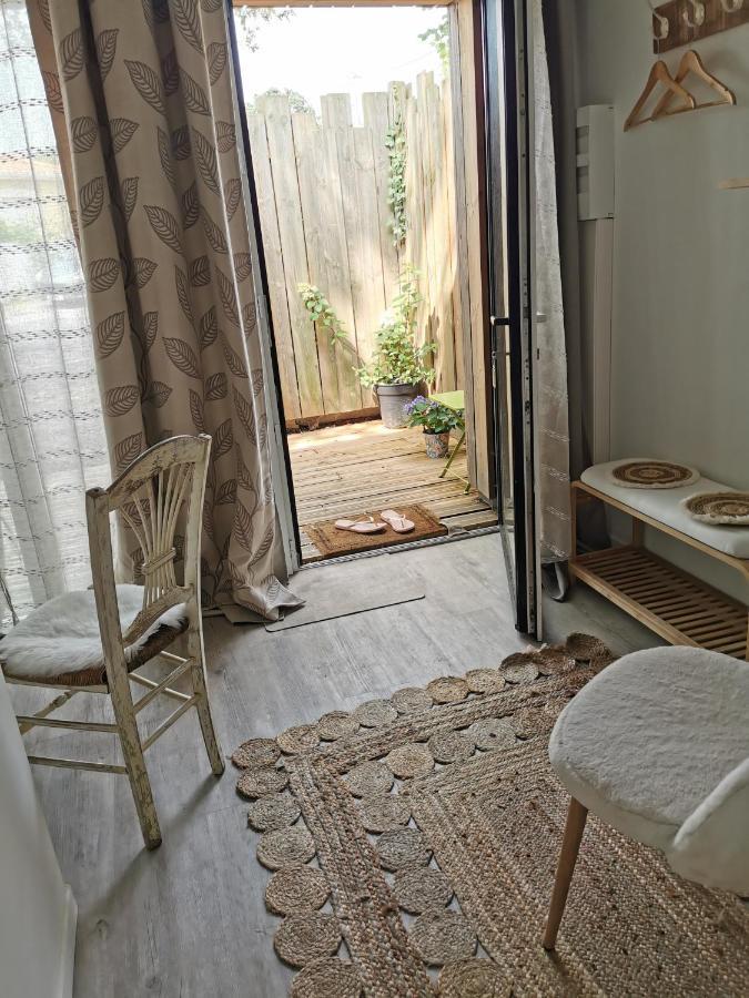 Au Poeme Du Chene, Logement Independant, Calme, Parking Gratuit Basse-Goulaine Esterno foto